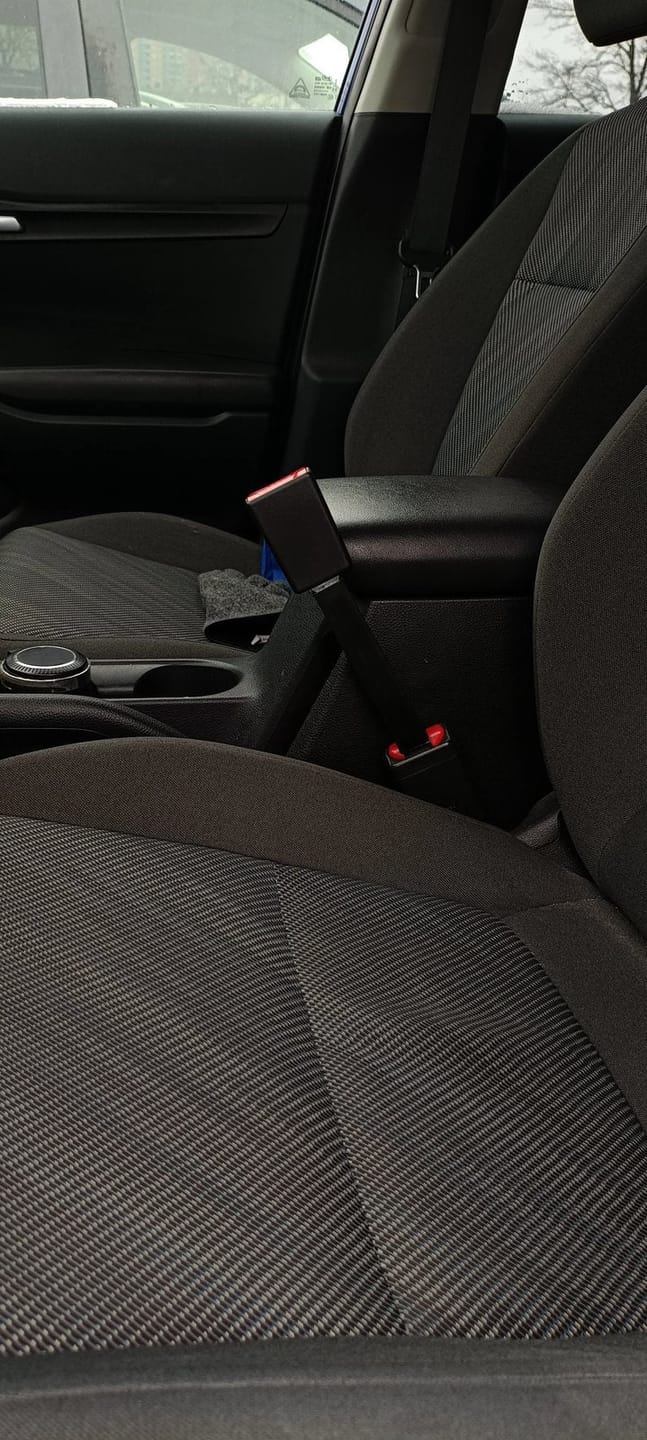 Customer photo review of BOLTHUT™ Pregnancy Seat Belt Adjuster — Eases Lap-Belt Pressure Off Your Bump