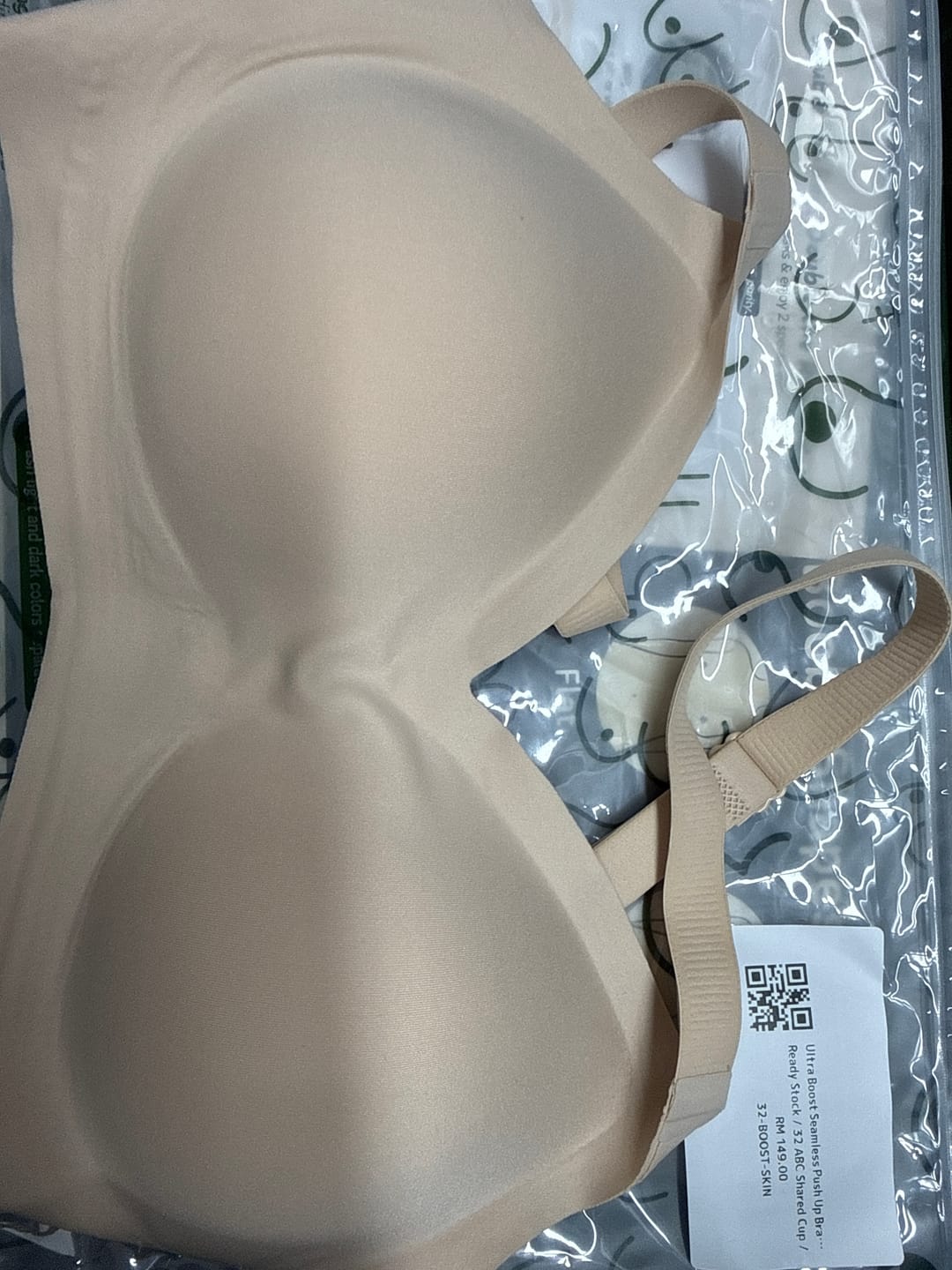 Customer photo review of Ultra Boost Seamless Push Up Bra In Soft Skin