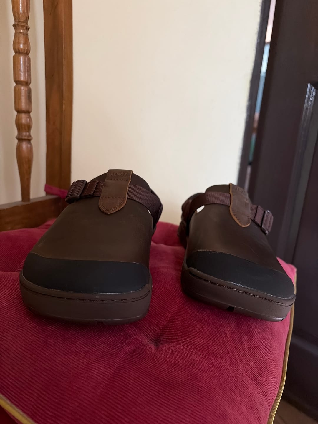 Customer photo review of Zueco Terra Clog Todo Terreno Café Chocolate Unisex