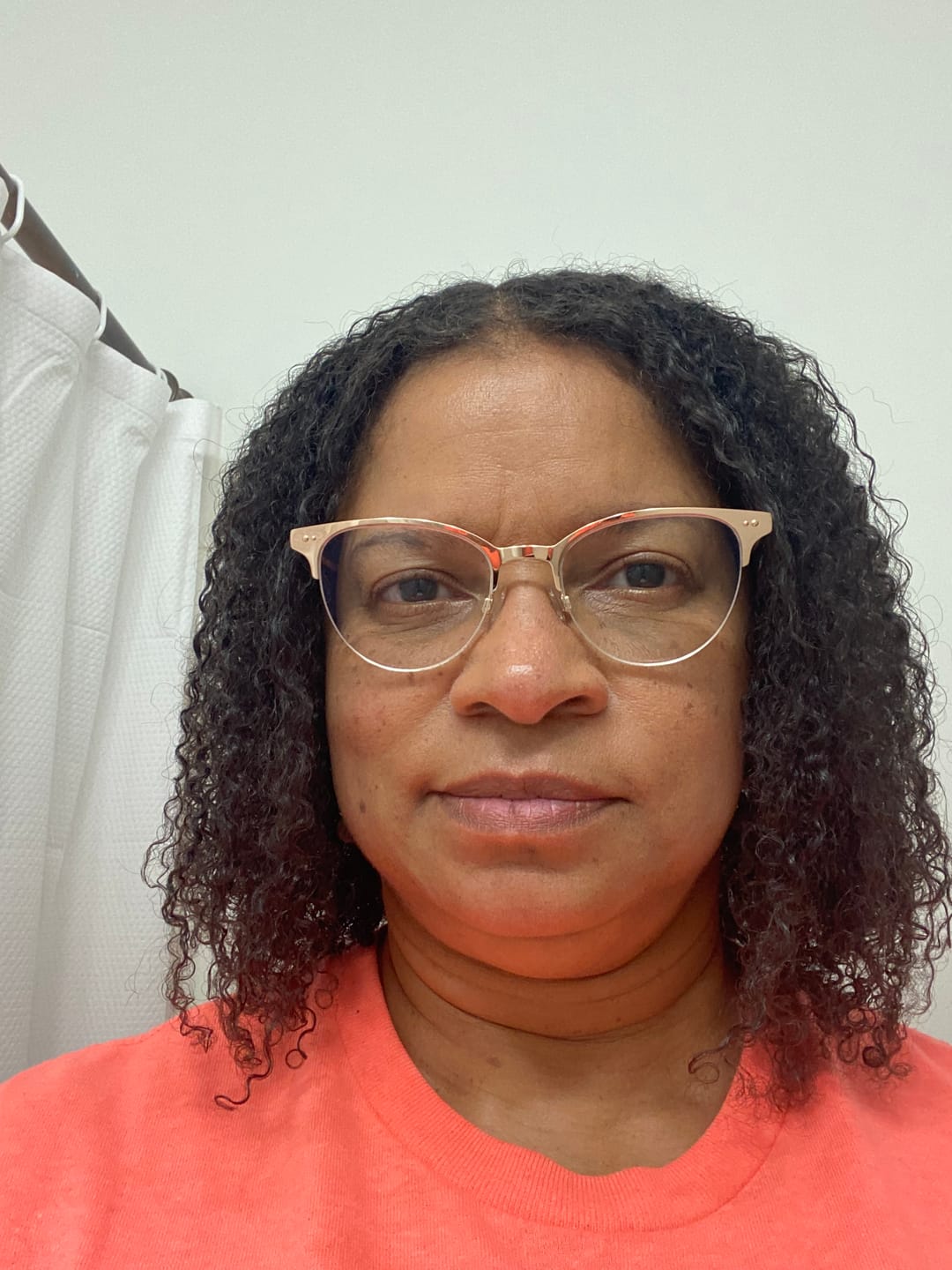 Customer photo review of Tropical Oasis Anti-Humidity Firm Hold Hair Gel