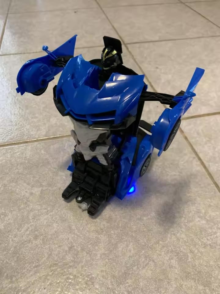 Customer photo review of TransformCar™ – RC Transforming Robot Car