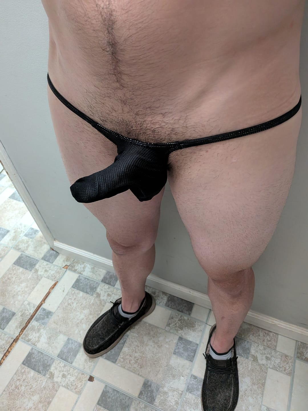 Customer photo review of Men's Low-Rise Sexy Seamless Comfort Lightweight Briefs