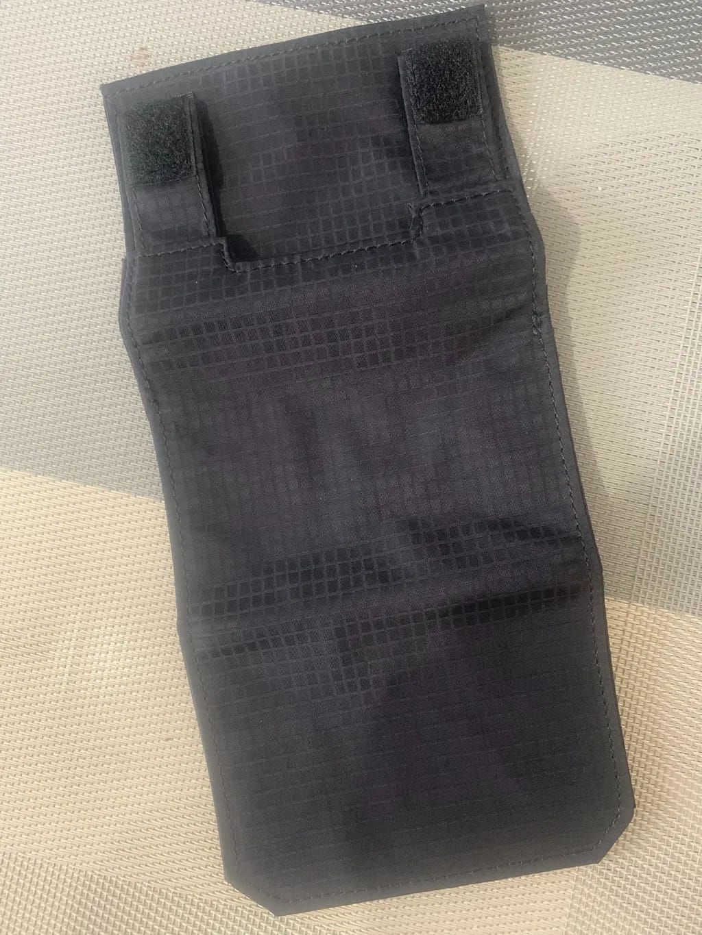 Customer photo review of Cartera Oculta Farsight™