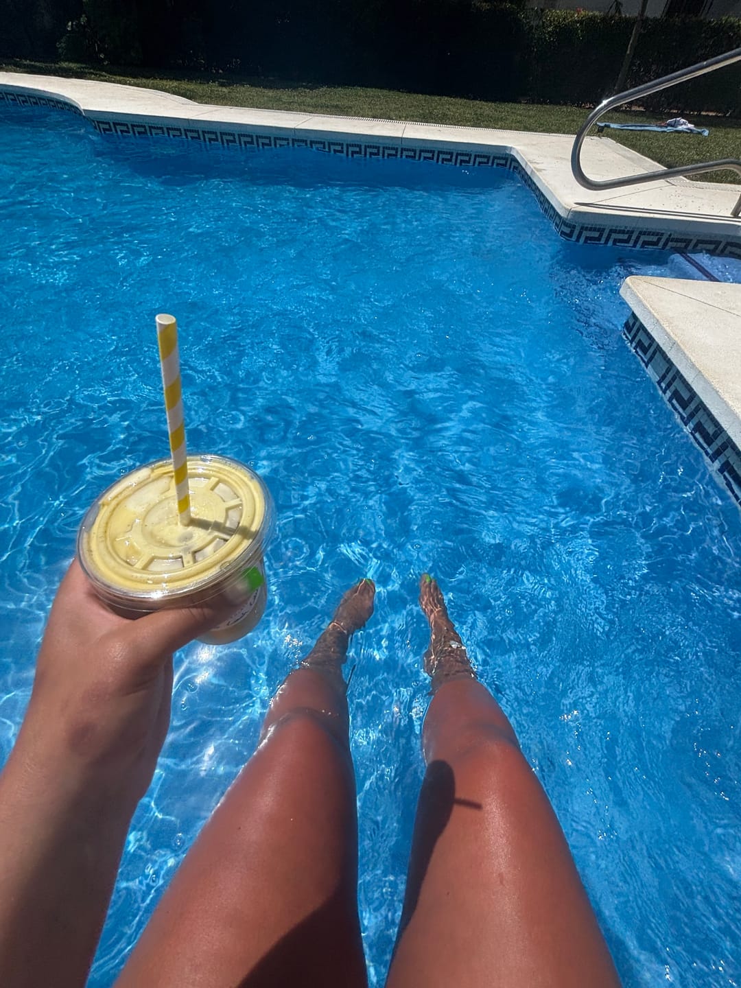 Customer photo review of Intensifying Tanning Gel - Coconut