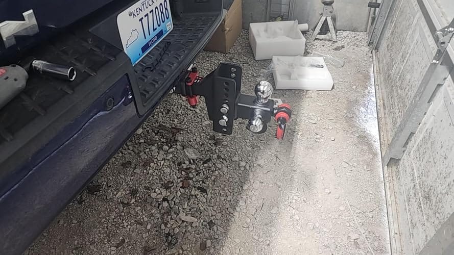 Customer photo review of TYT Adjustable Tri-Ball Hitch for 2″ Receiver – Up to 10K GTW