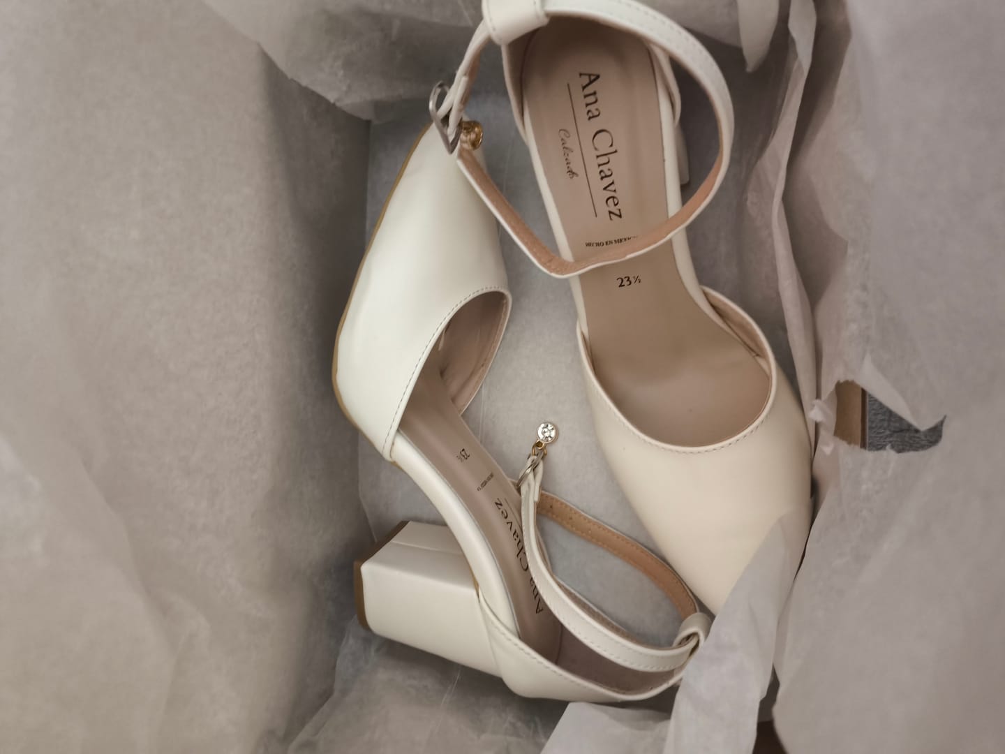 Customer photo review of Zapatilla Ivory Talla 23