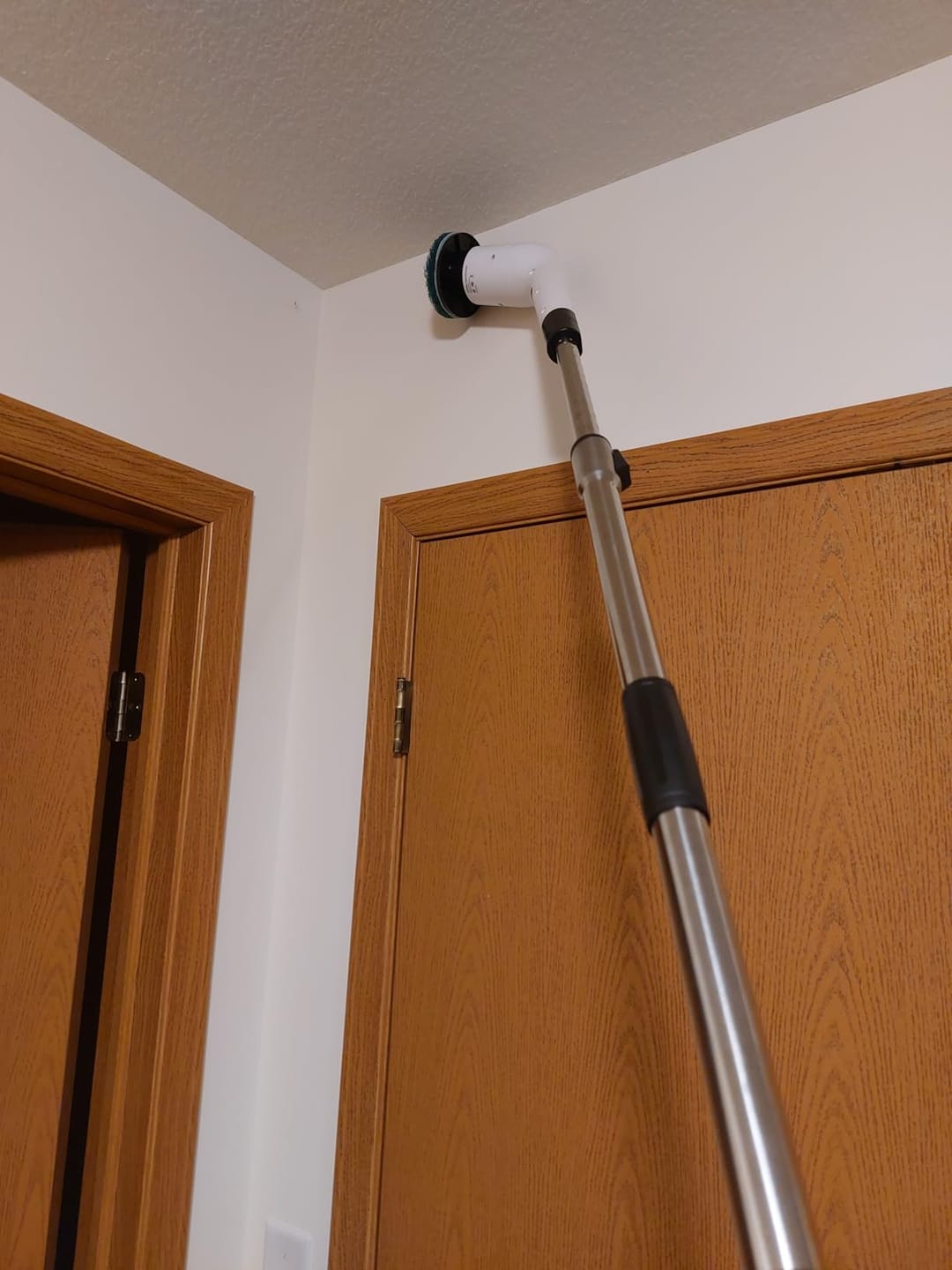 Customer photo review of ScrubMate - Extendable Electric Spin Scrubber