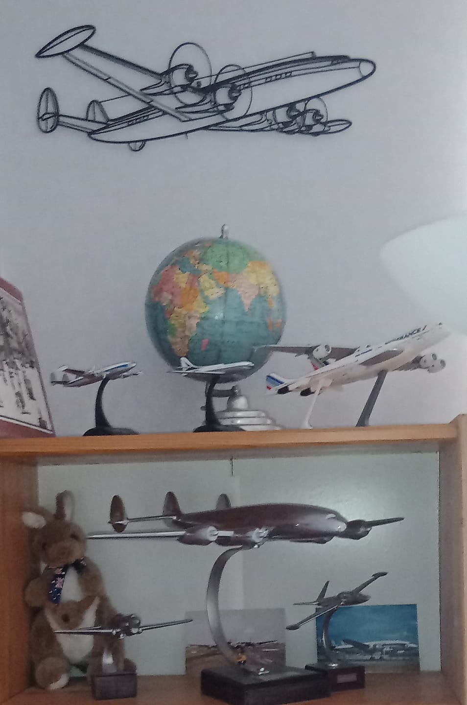 Customer photo review of L-1049G Super Constellation Angle Silhouette Metal Wall Art