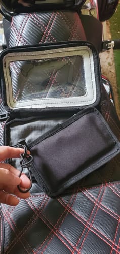 Customer photo review of Viking Magnetic Harley Davidson Motorcycle Tank Bag