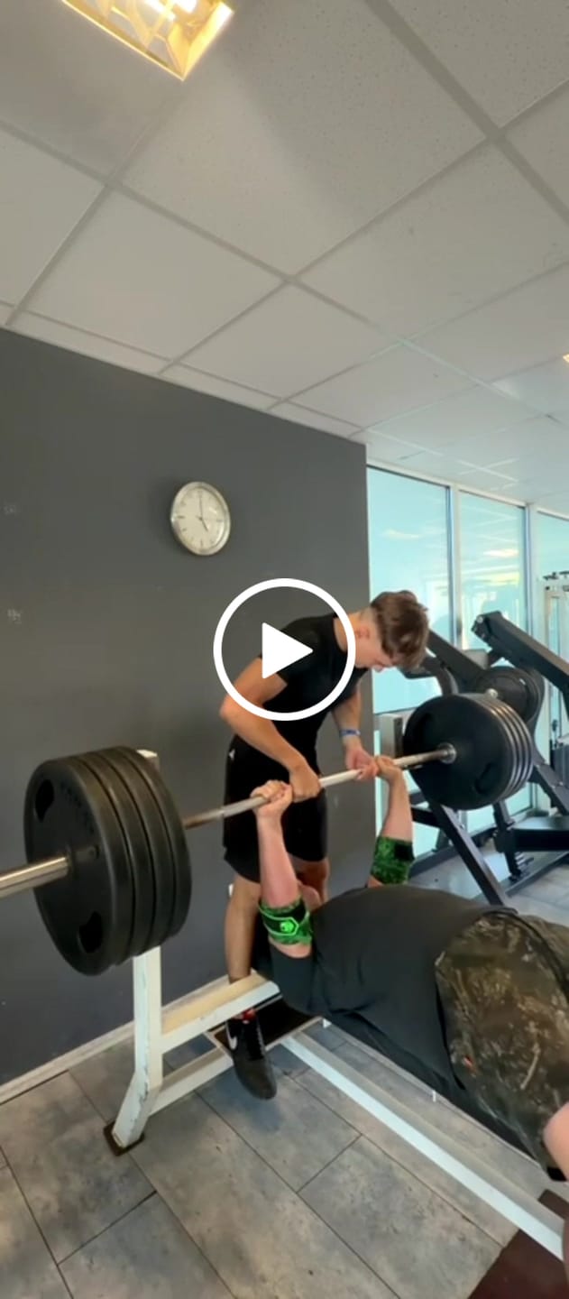 Customer video review of 401 Essential Jacked Tees