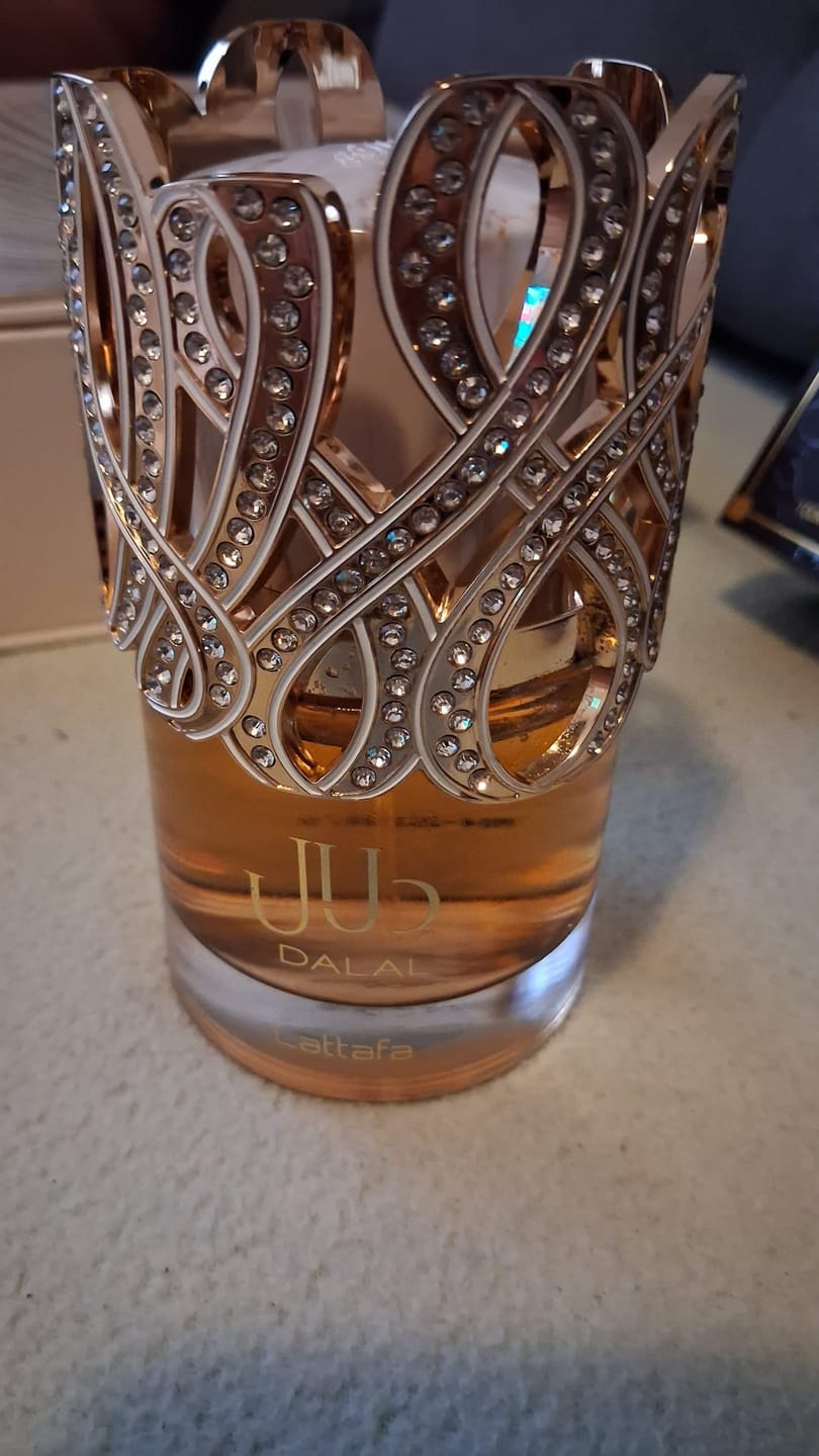 Customer photo review of PERFUME DALAL LATTAFA - 100ML