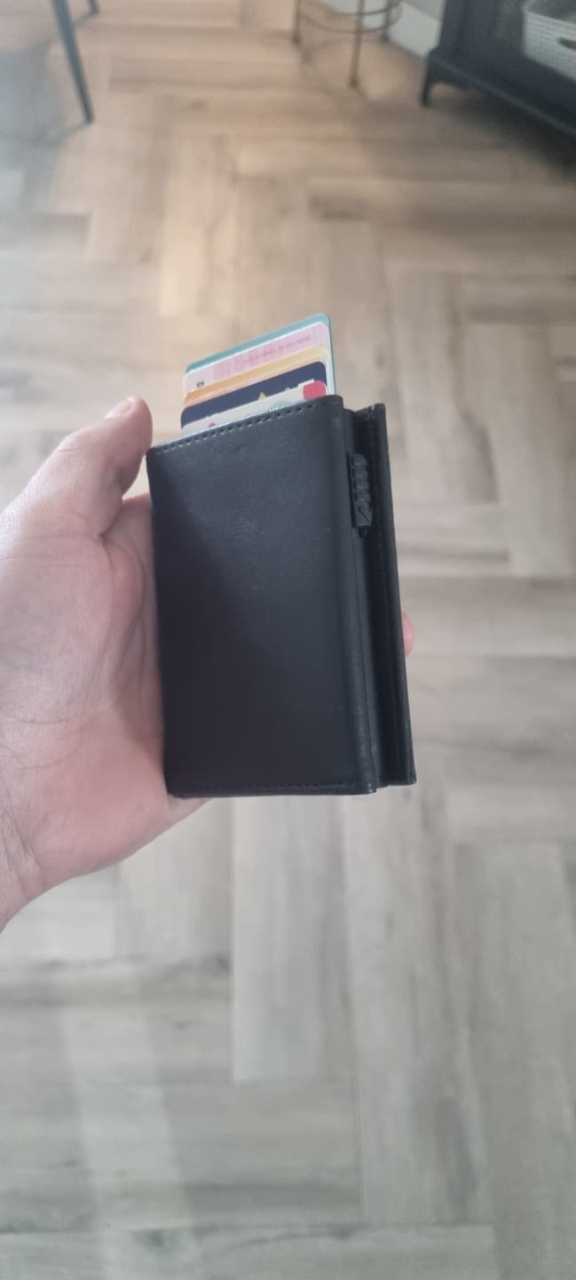 Customer photo review of Der Highbuckle Fold