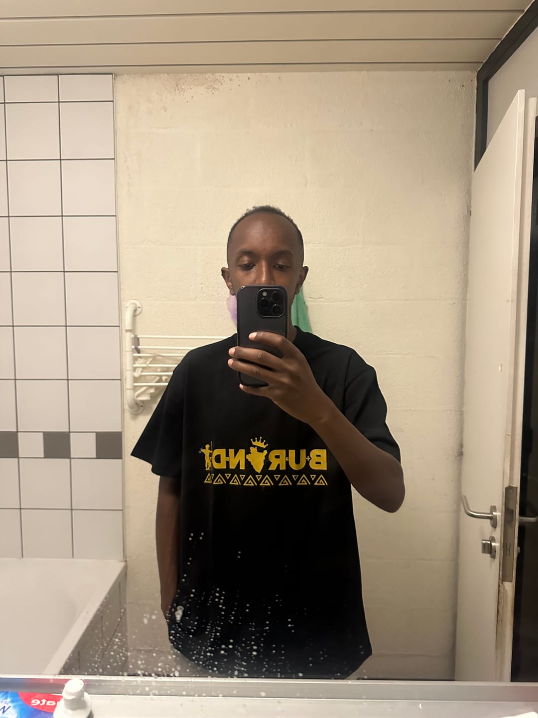 Customer photo review of INTORE Y'I BURUNDI