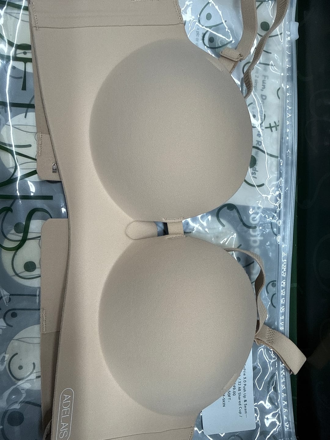 Customer photo review of Ultra Softie 3.0 Push Up & Seamless Multi-way Bra In Warm Skin