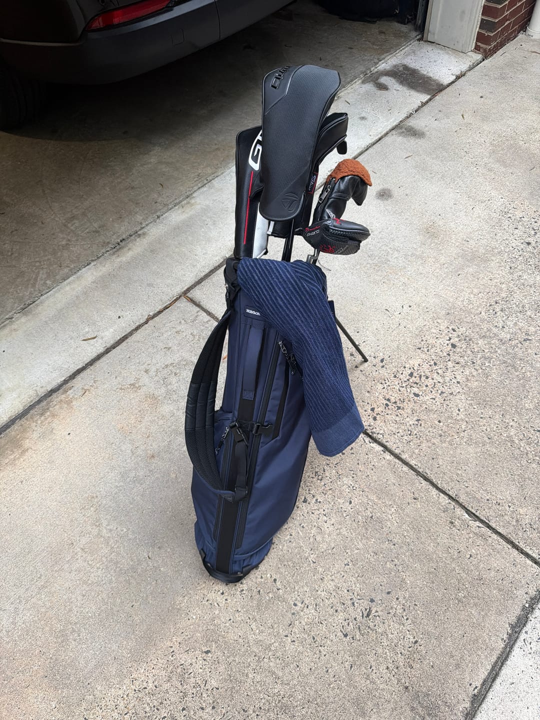 Customer photo review of Hudson Featherlite Golf Bag