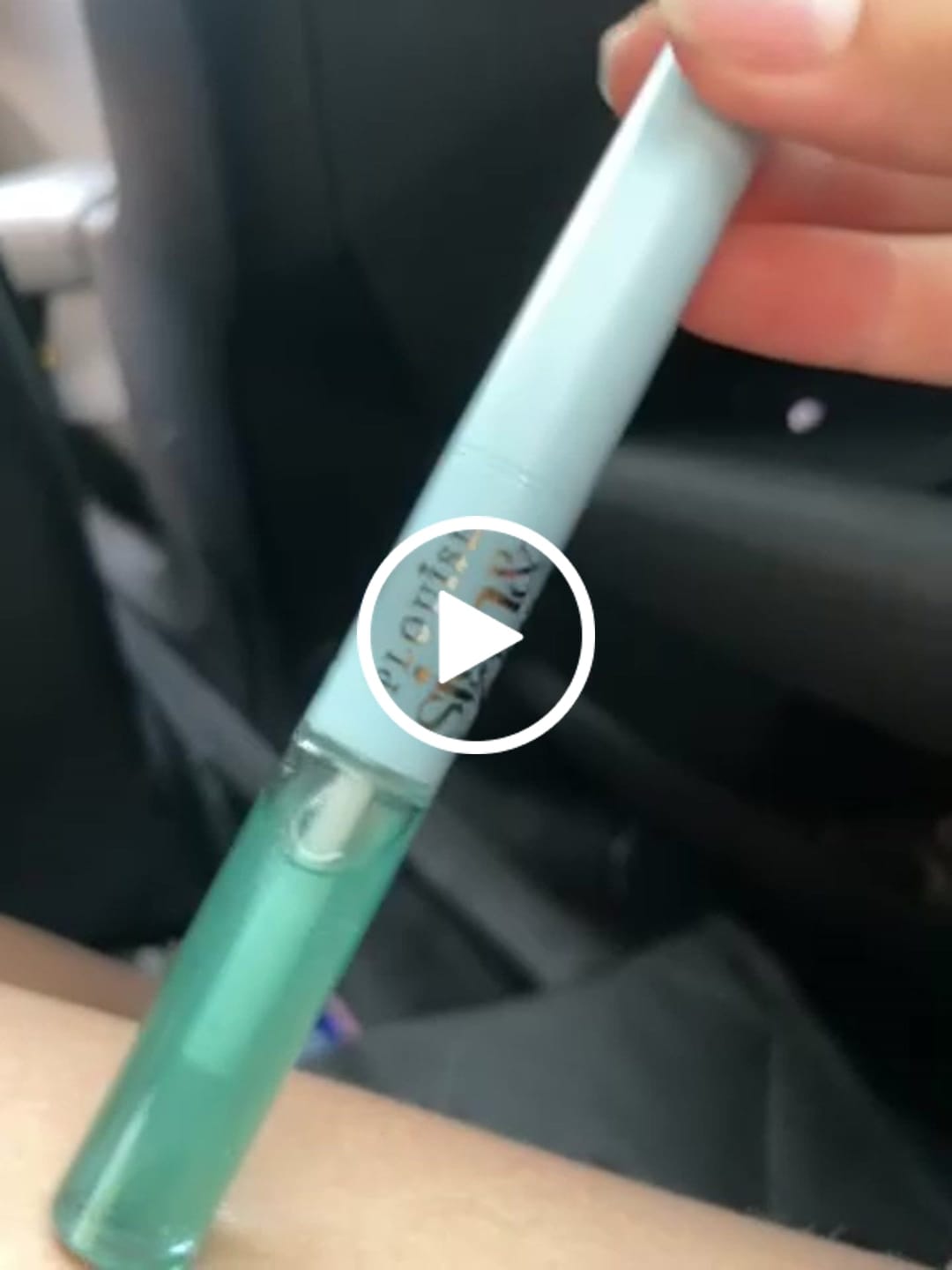 Customer video review of Back to Business Sign And Shine Lip Oil Pen - PRE-ORDER