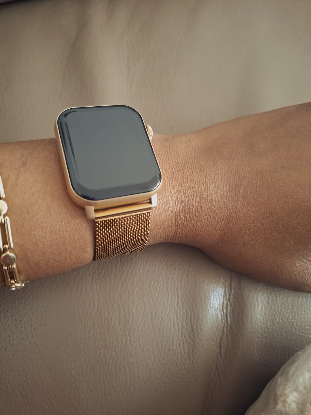 Customer photo review of Siltcon Smartwatch Heren & Dames Pro - Goud