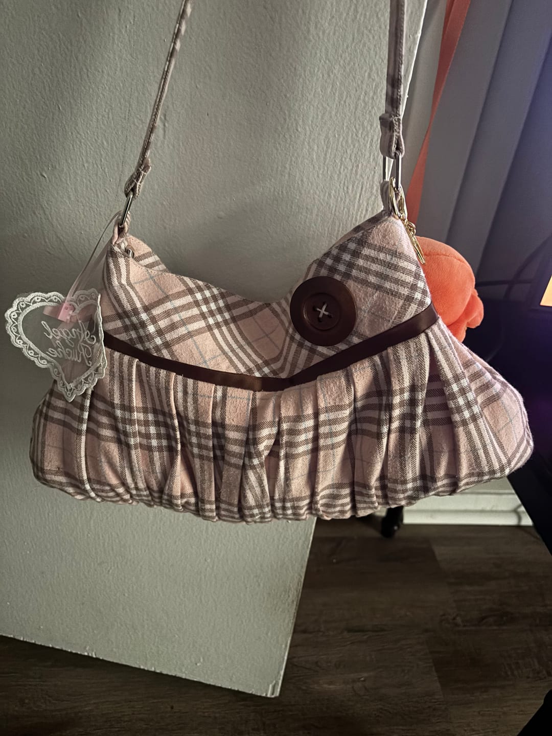 Customer photo review of Girly Plaid Pleated Button Bag (Pink)
