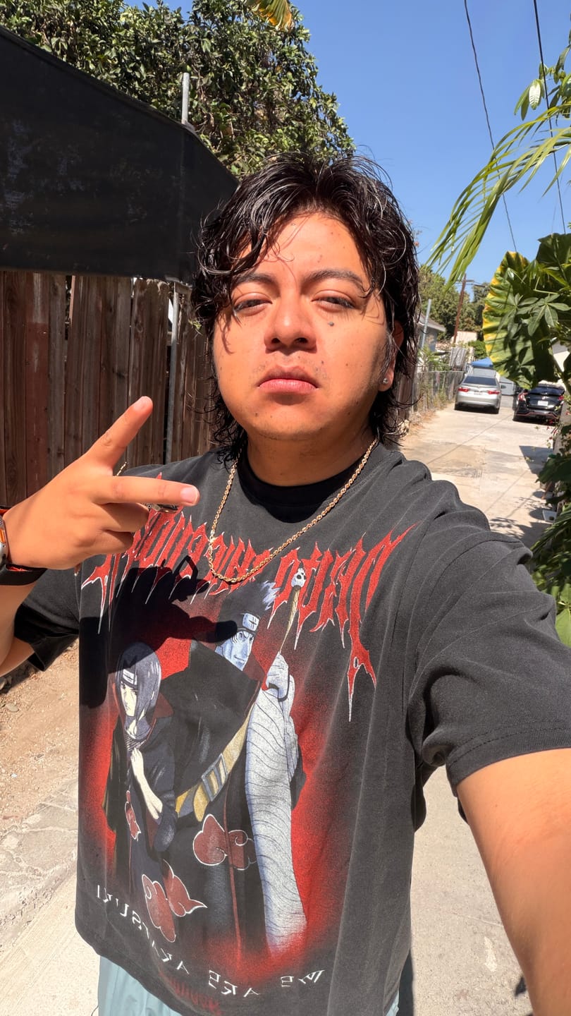 Customer photo review of 4319 - Naruto Artwork Tees