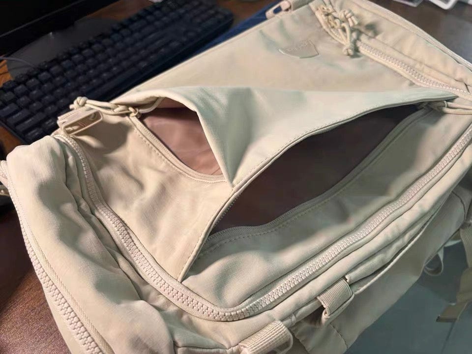 Customer photo review of Blast 28L Travel Backpack