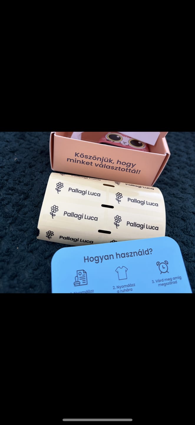 Customer photo review of Stampie - Egyedi Ruhajelölő Pecsét