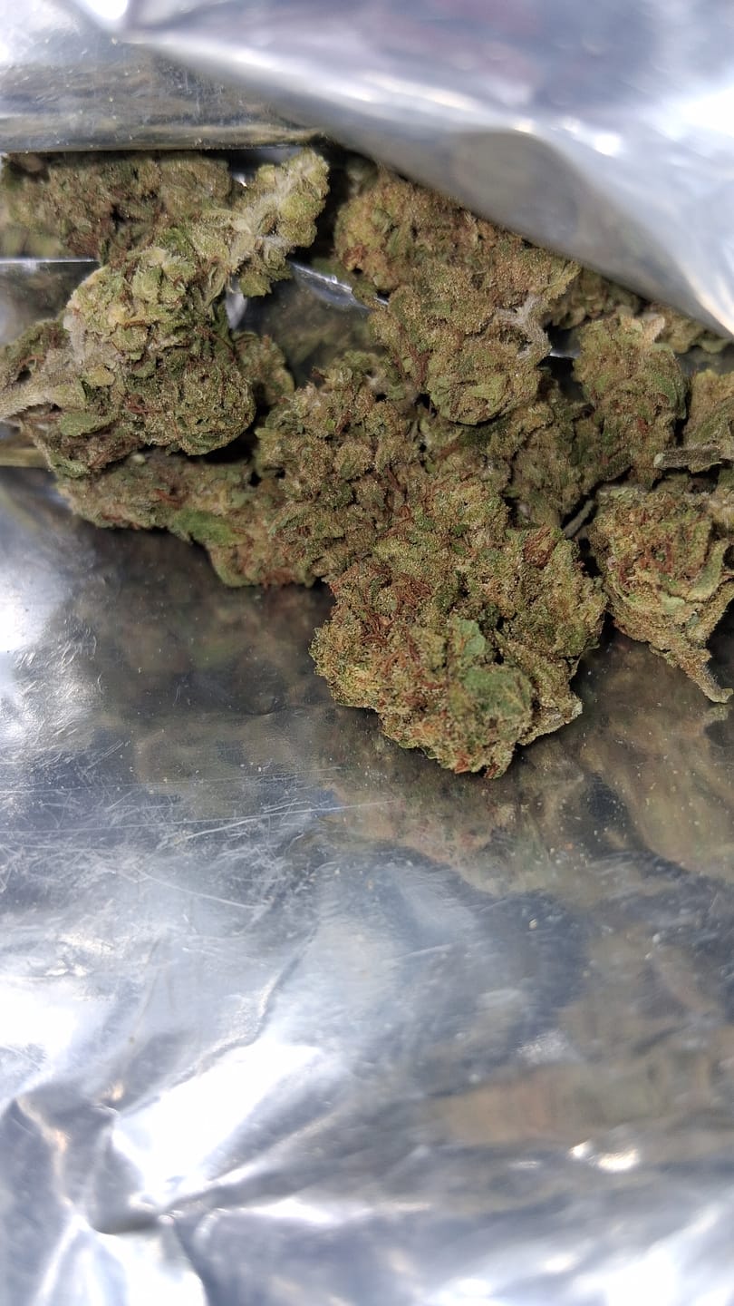 Customer photo review of Cheap THCA Smalls Ounce