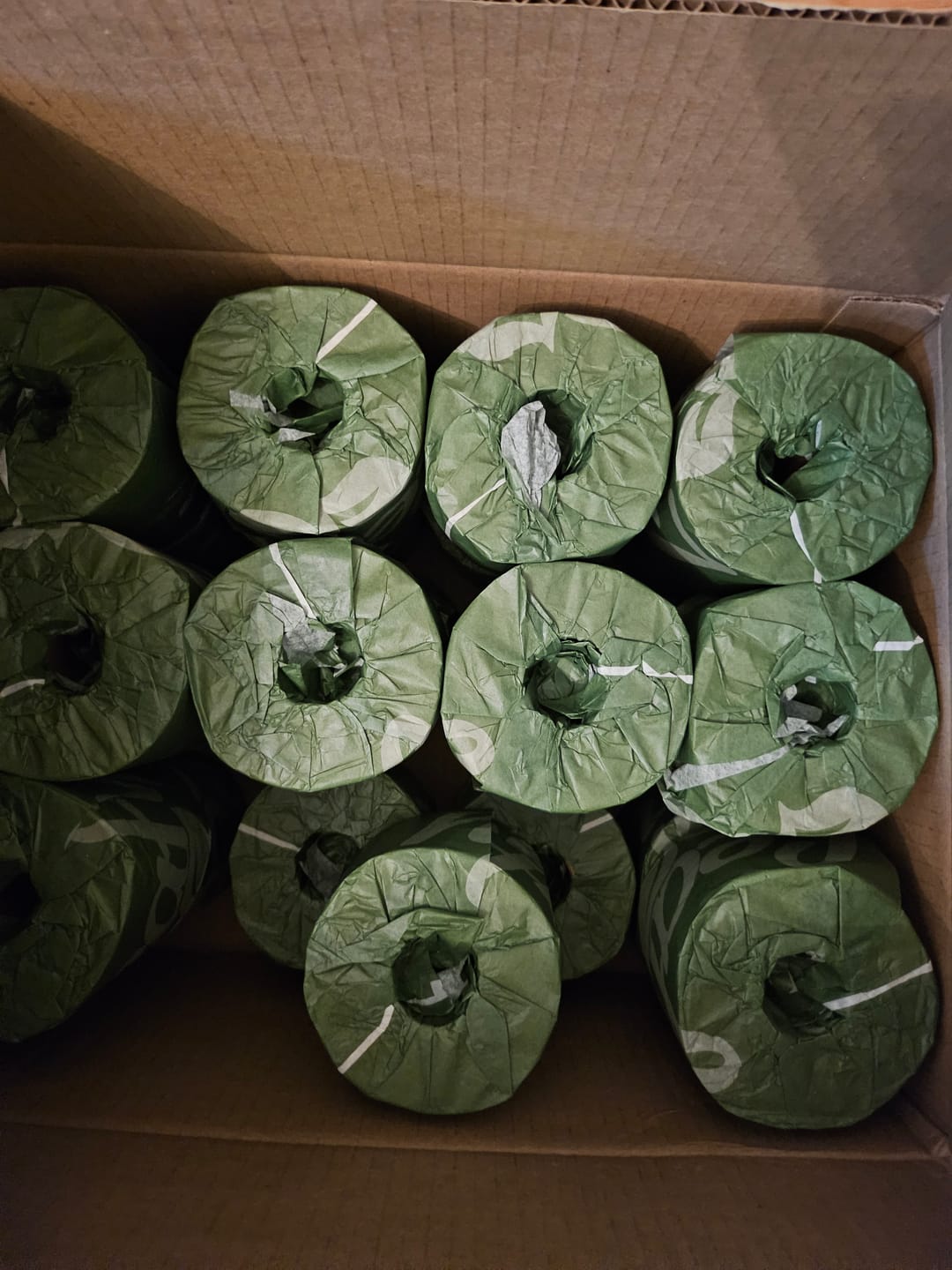 Customer photo review of Leafy EarthCloud Bamboo - 24 roll 2 ply