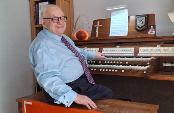 Customer photo review of The Organist's Service Collection
