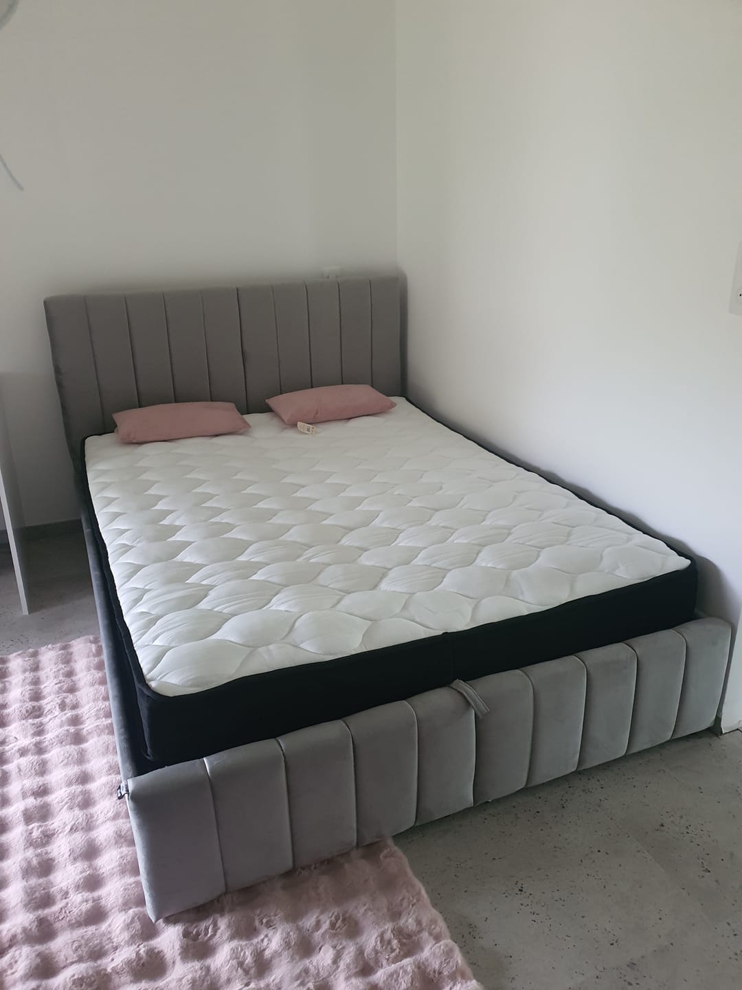 Customer photo review of Lit coffre design - CELINE