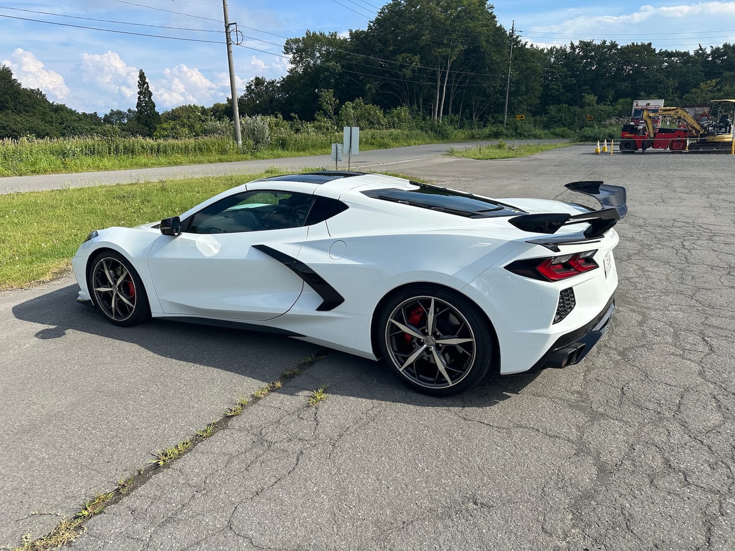 Customer photo review of Z06 Conversion Corvette C8 All Model DRY CARBON FIBER Rear High Wing