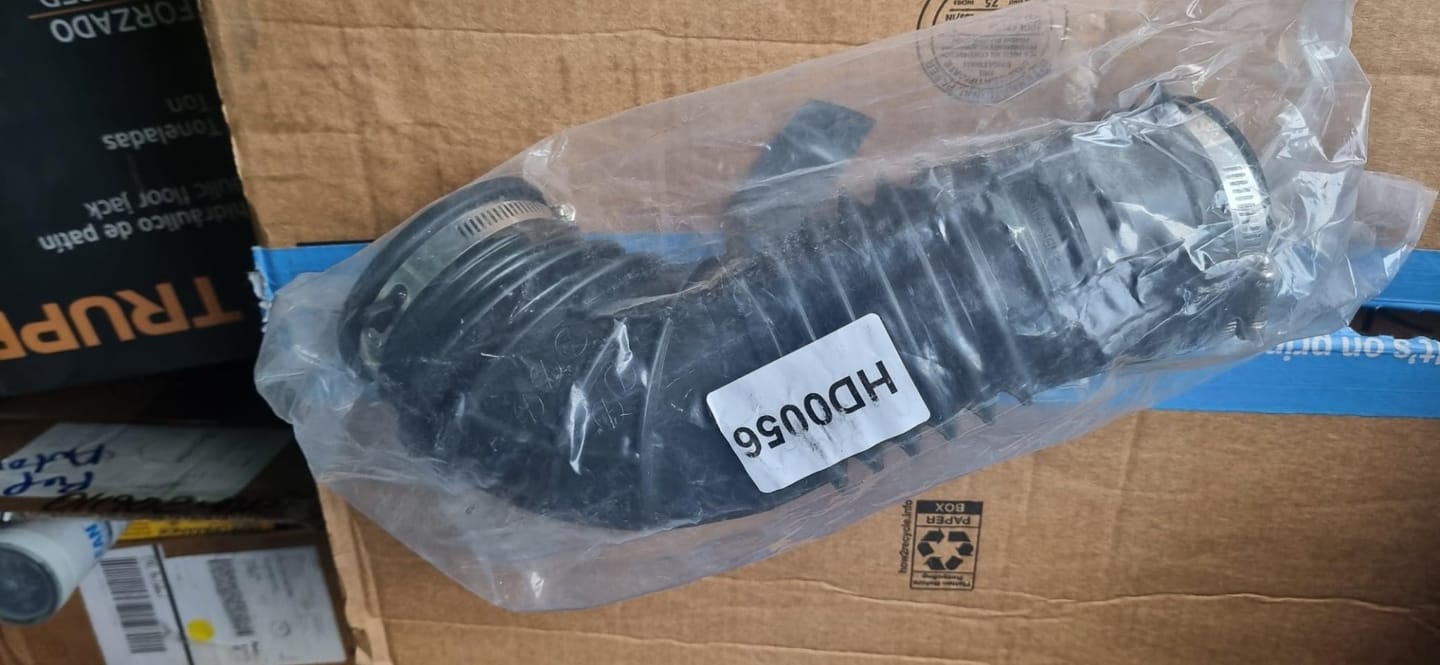 Customer photo review of Engine Air Intake Hose 17228-R5A-A00 Fit for 2012-2014 Honda CR-V 2.4L
