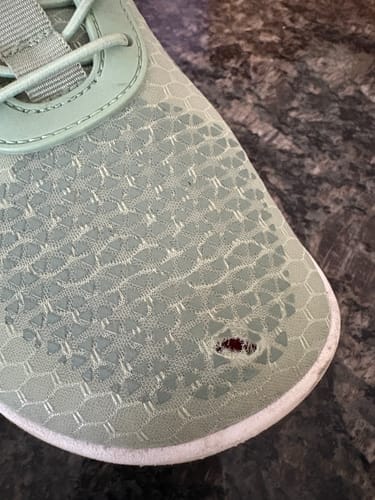 Customer photo review of HF Flow – Minimalistic Shoes for Foot, Knee & Back Pain