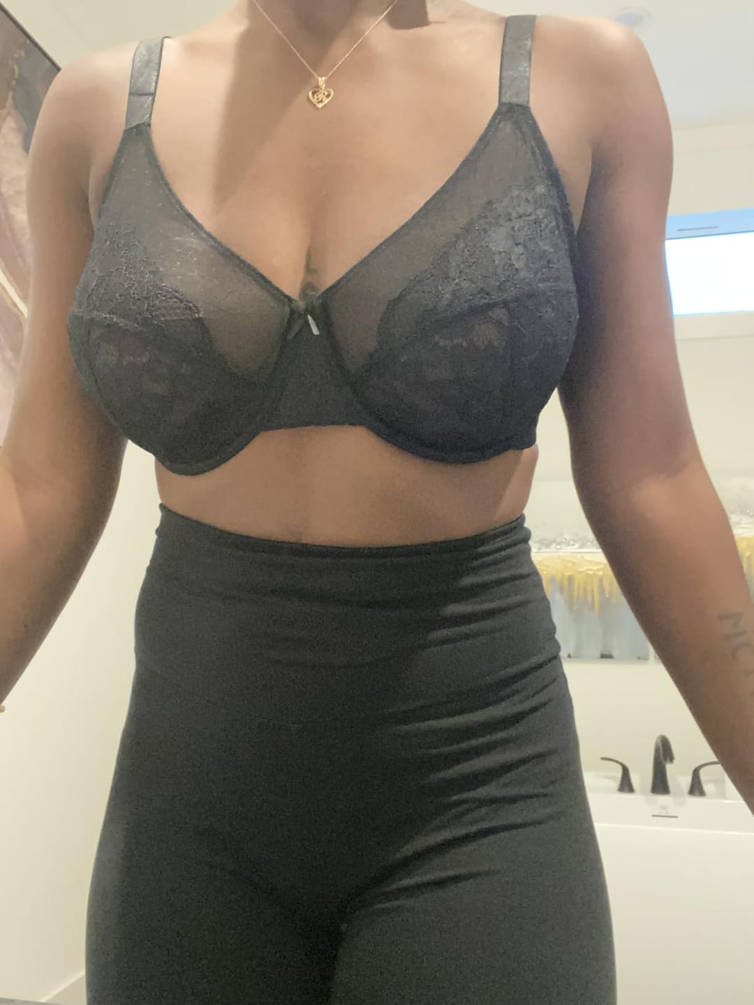 Customer photo review of Elegant Lace Support Bra