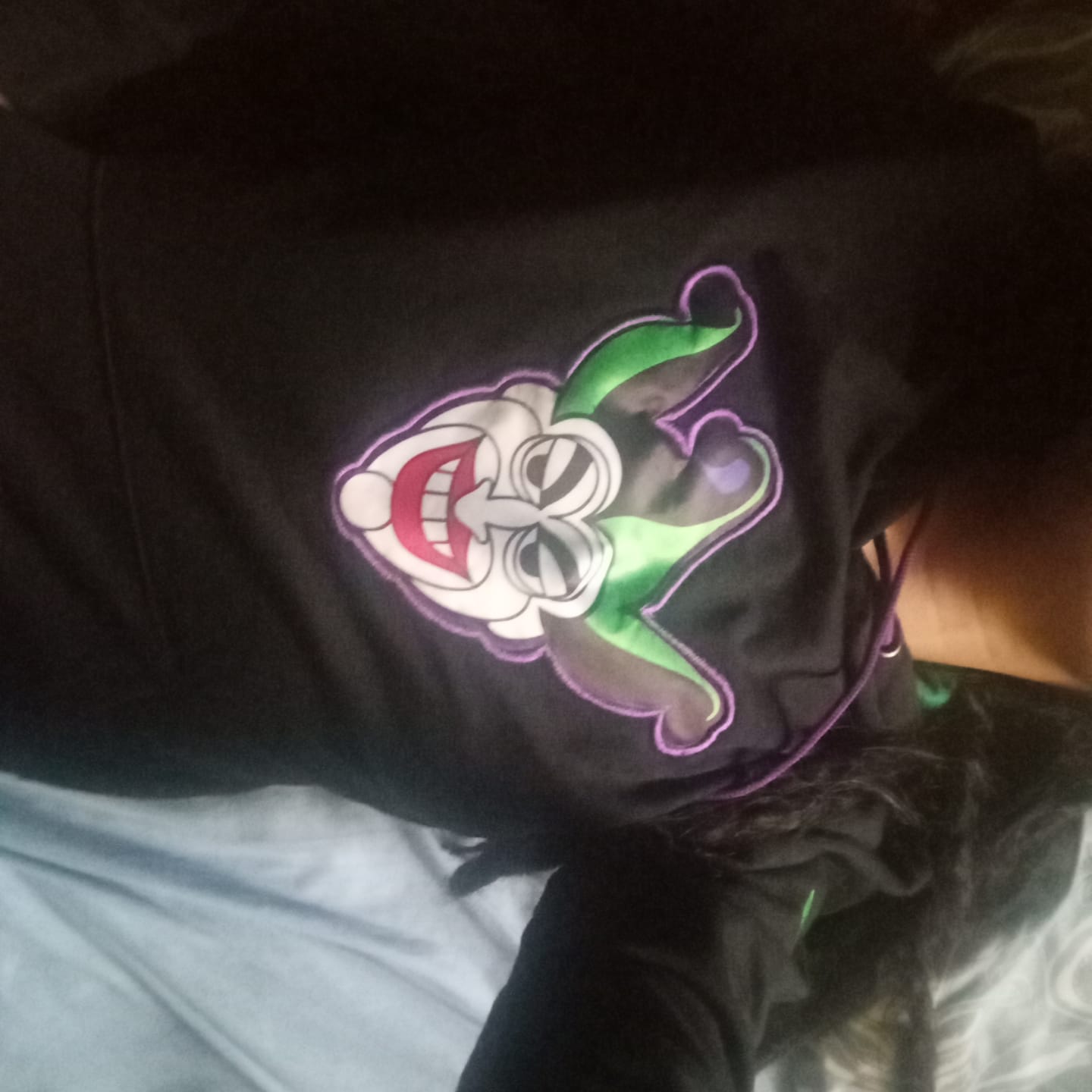Customer photo review of Sudadera Joker Women