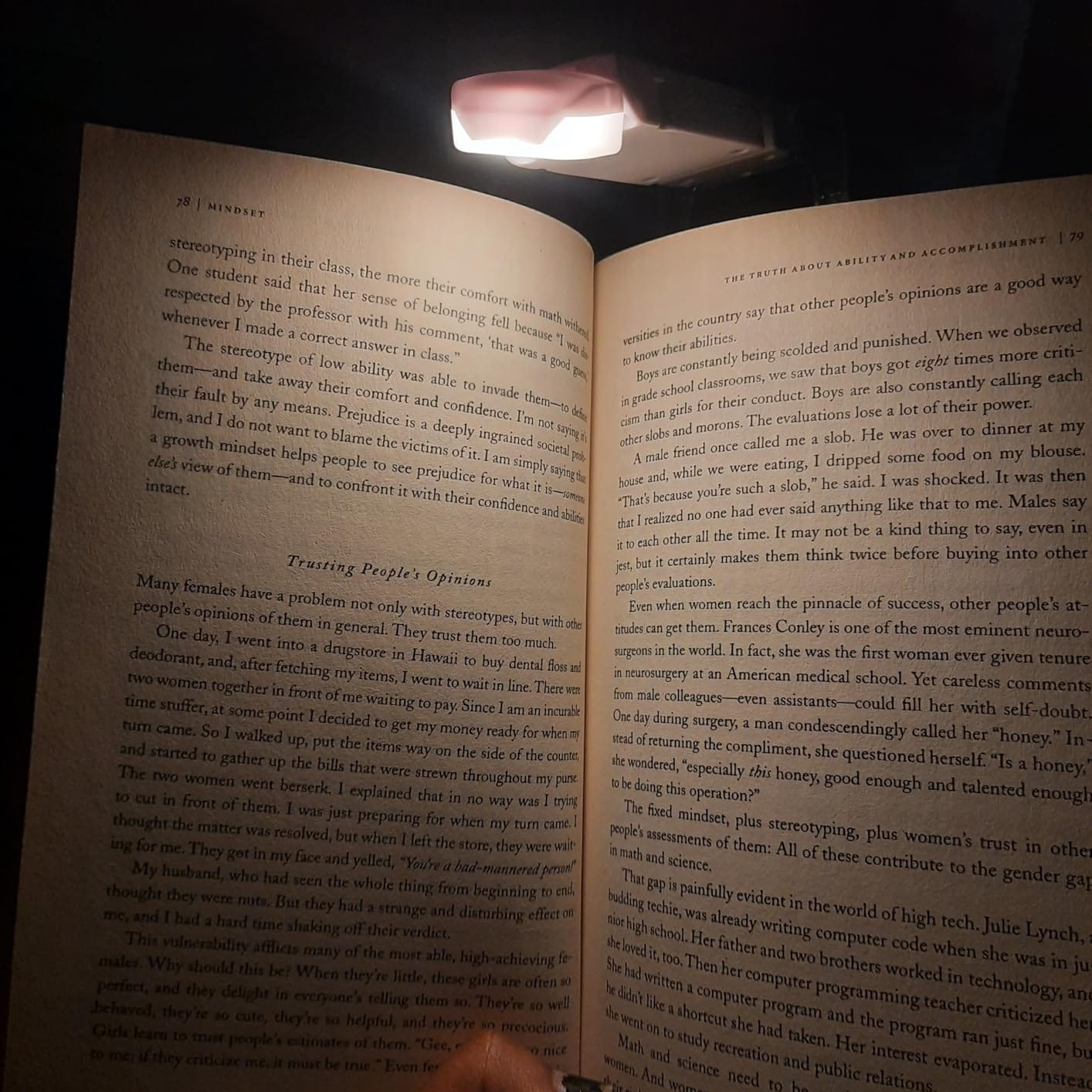 Customer photo review of Glowsense Rechargable Iluminator