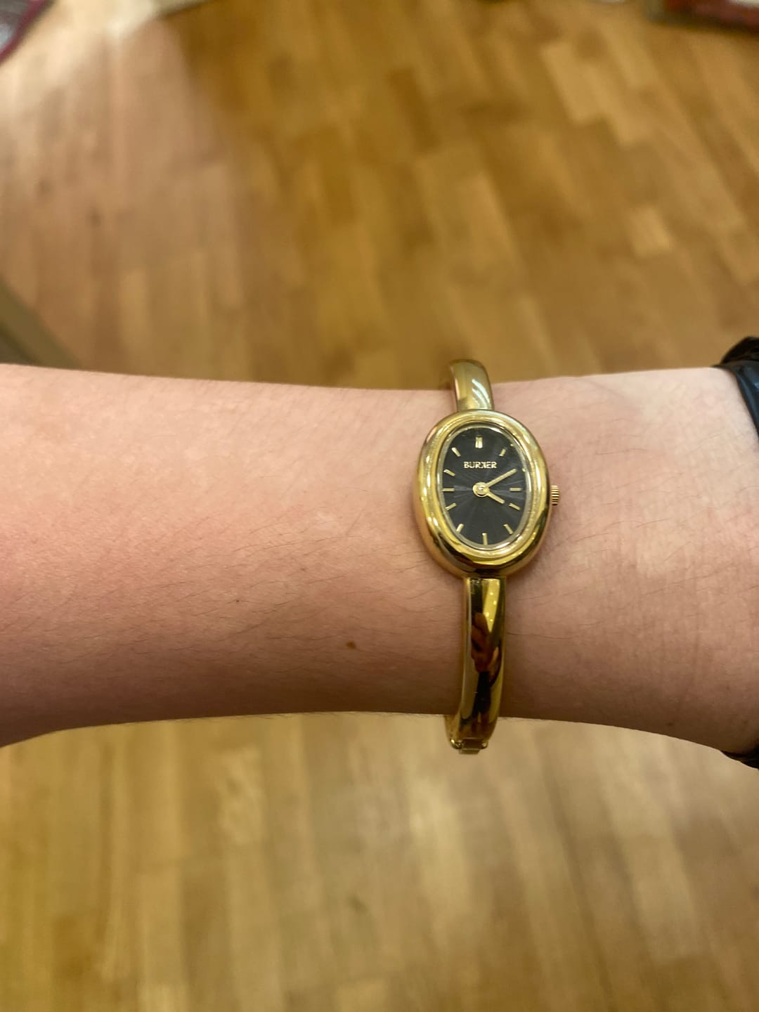 Customer photo review of Diana Petite Gold Black