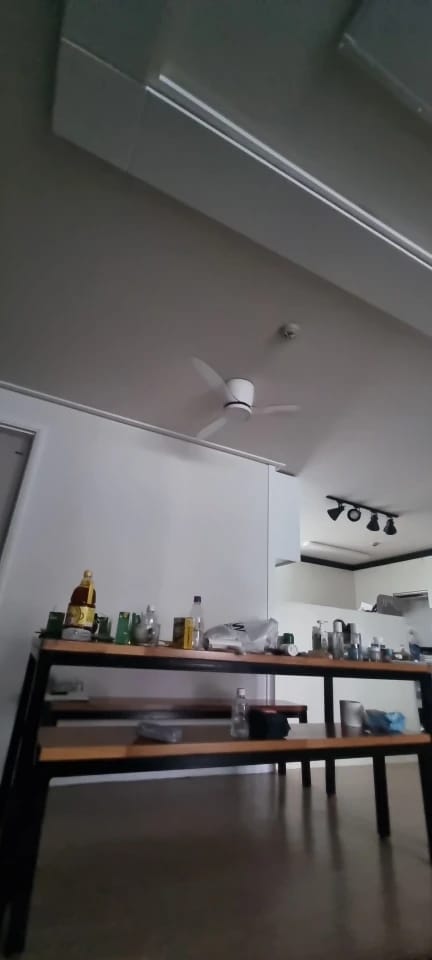 Customer photo review of 42/52-Inch Ceiling Fan with Transparent Blades and Remote