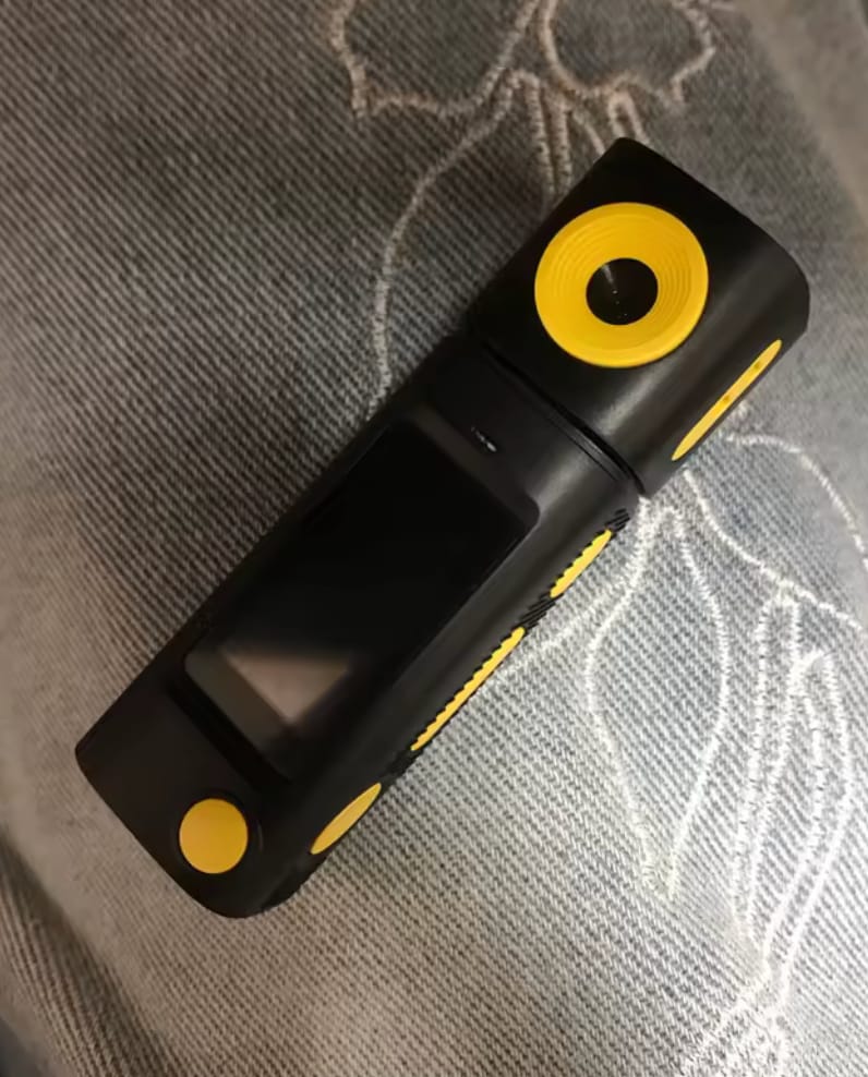 Customer photo review of PixMemo® | Mini Cámara Llavero
