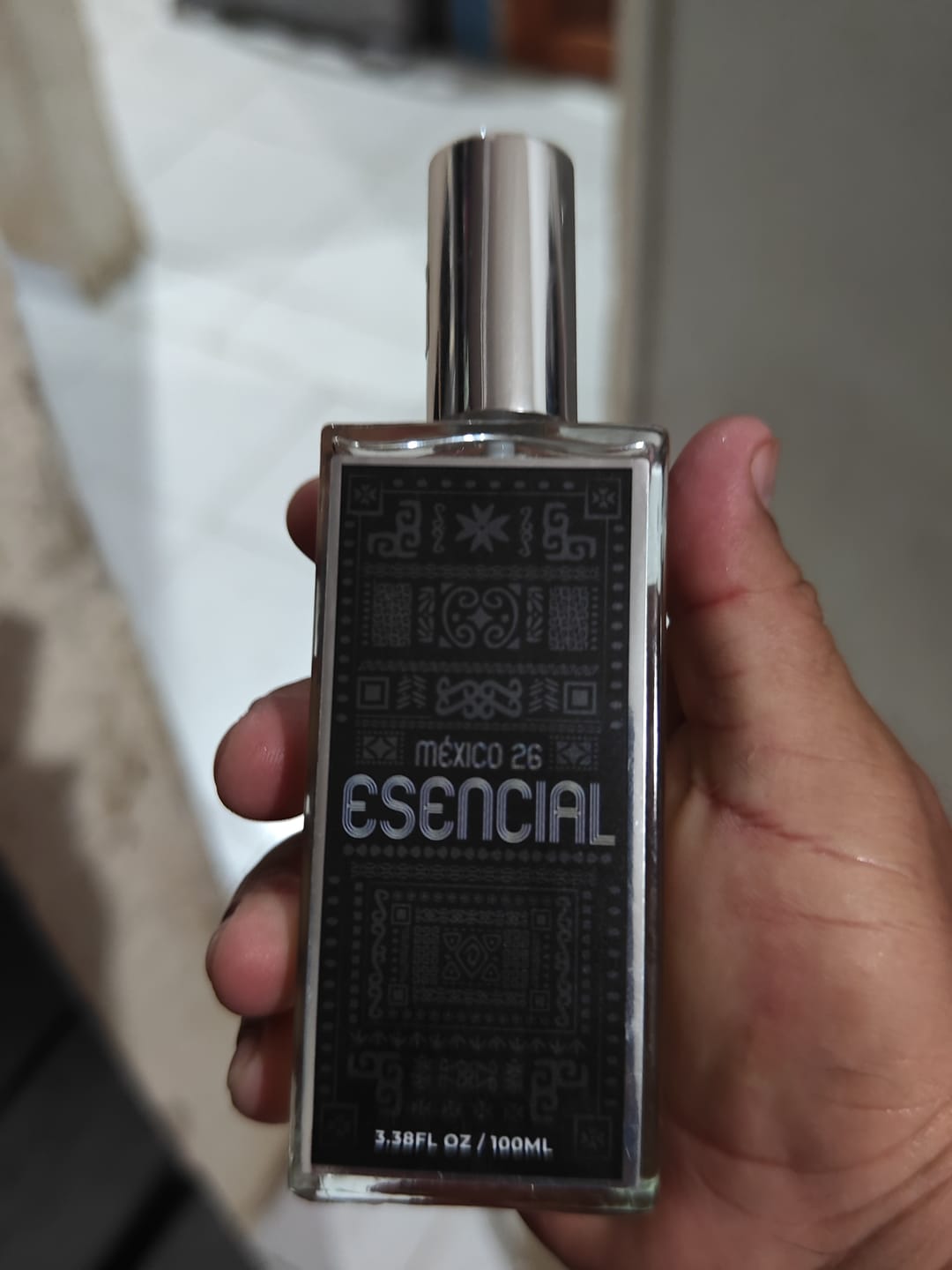 Customer photo review of EL06-U301 Inspirado en: Symphony - Louis Vuitton