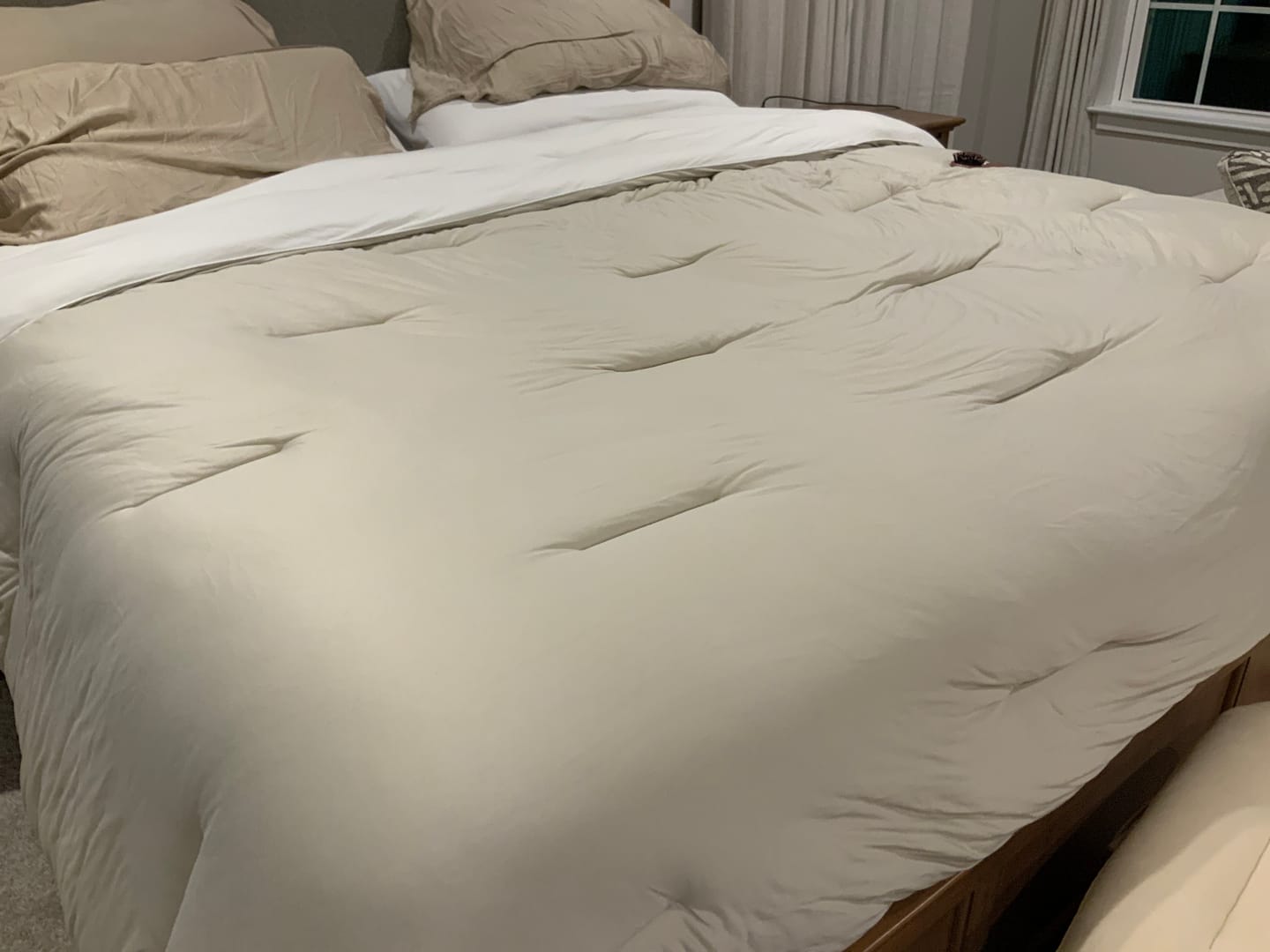 Customer photo review of MarshMellow Comforter