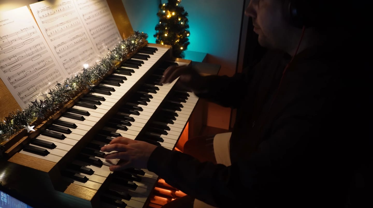 Customer photo review of Prelude in C Major (Sheet Music) Op. 160 - Music for Organ