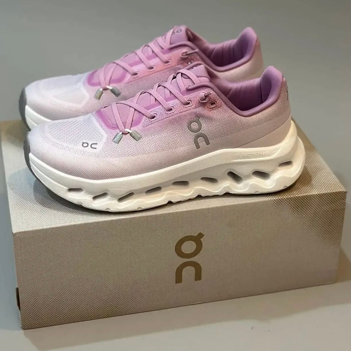 Customer photo review of Cloudtilt Bloom | Sakura - CBS