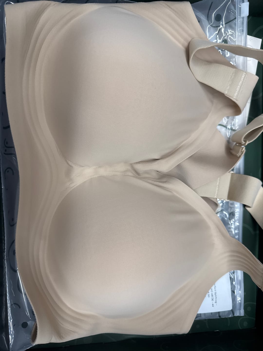 Customer photo review of Routine Lite Perfect Uplifting Seamless Bra (S-3XL) In Warm Natural