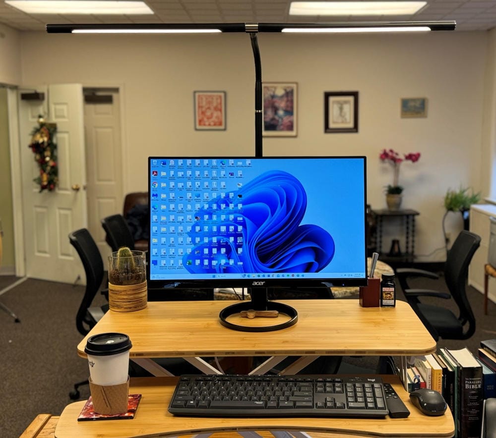Customer photo review of Illum Desk Light: Versatile Webcam, Task & Ambient Lighting