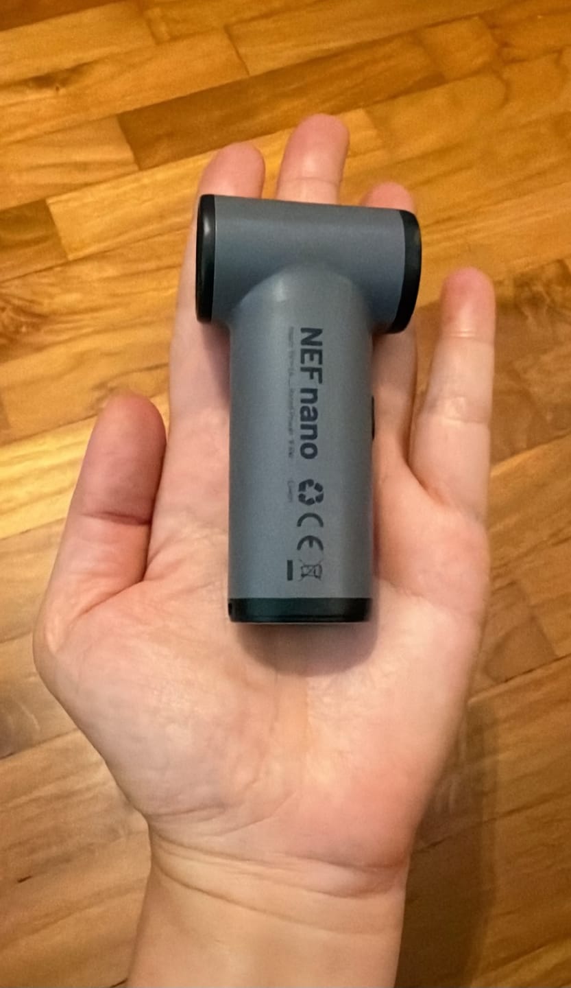 Customer photo review of NEF Nano - Palm-Sized High-Speed Handheld Fan