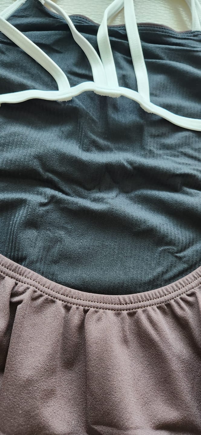 Customer photo review of APSLEY ONE PIECE - Cacao|White