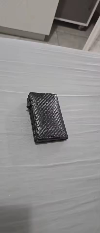 Customer photo review of Tarjetero RFID BLINDAX — Bloqueo antirrobo