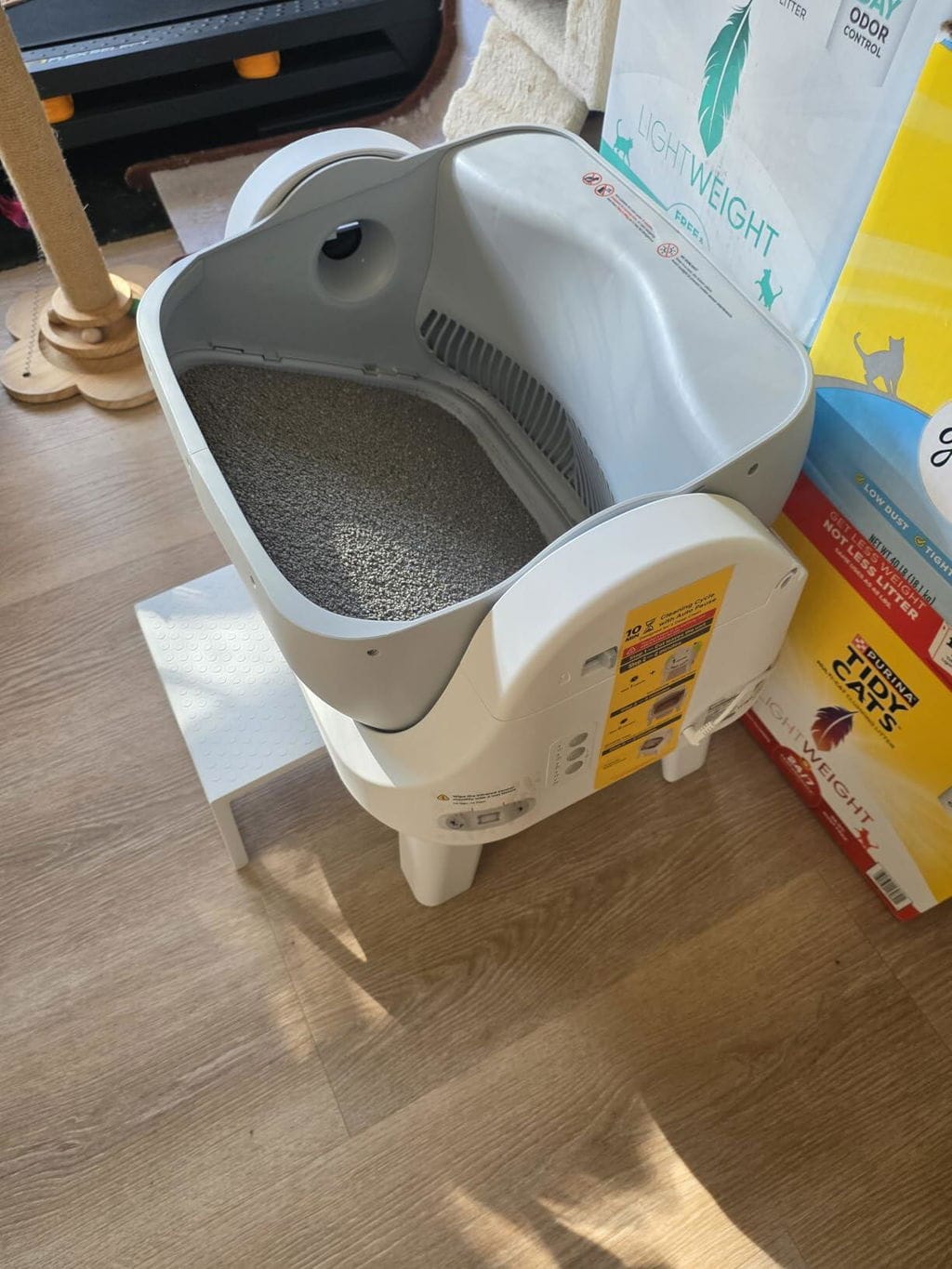 Customer photo review of AutoScooper 12 Lite Cat Litter Box