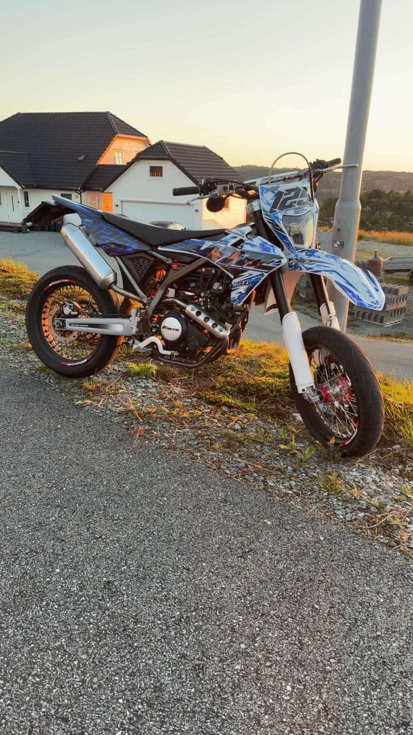 Customer photo review of FADED - GRAPHICS KIT