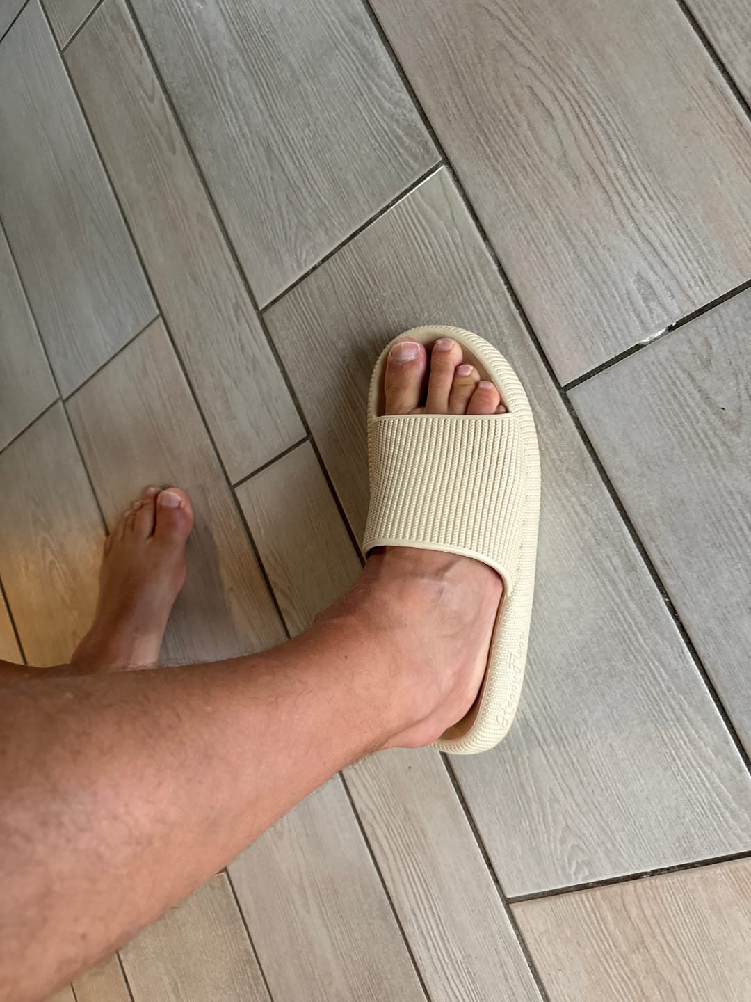 Customer photo review of HappyFlops Original